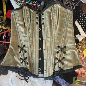 Olive colored corset / underbust XS